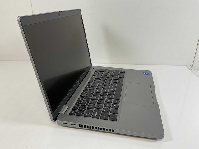 Dell latitude 5420 14”, core(tm) i7 11th gen, 32 gb ram, 512 gb nvme laptop - afbeelding 1 van  4