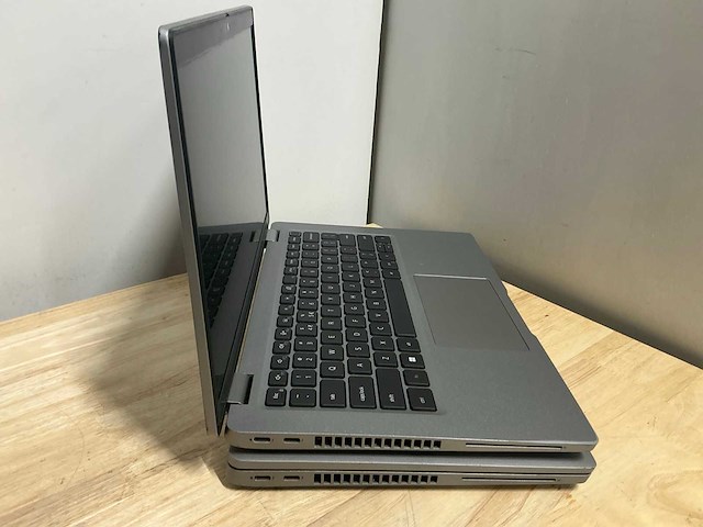 Dell latitude 5420 laptop (2x) - afbeelding 4 van  9