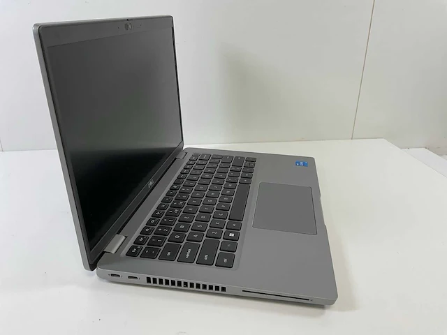 Dell latitude 5430 14”, core(tm) i5 12th gen, 16 gb ram, 256 gb nvme laptop - afbeelding 2 van  7