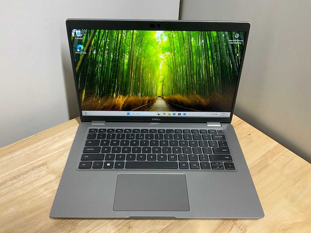 Dell latitude 5430 laptop - afbeelding 1 van  8
