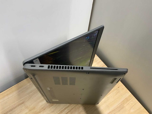Dell latitude 5430 laptop - afbeelding 4 van  8