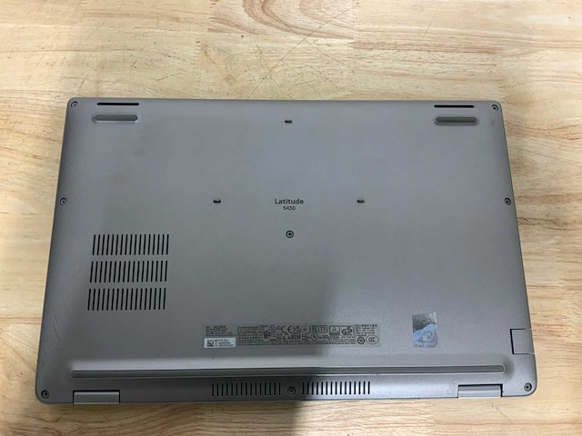 Dell latitude 5430 laptop - afbeelding 6 van  8