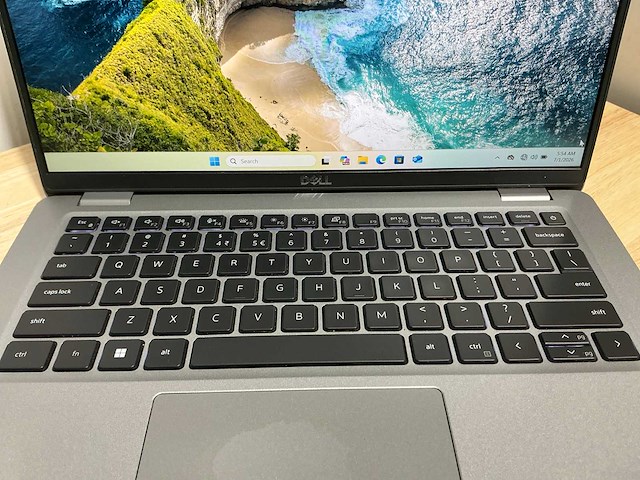 Dell latitude 5430(i7-gen12) laptop - afbeelding 2 van  8