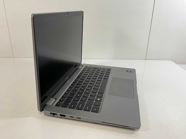 Dell latitude 5440 14”, core(tm) i5 13th gen, 16 gb ram, 256 gb nvme laptop - afbeelding 2 van  7