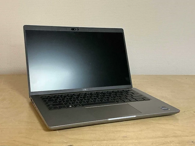 Dell latitude 5440 i7-13gen laptop - afbeelding 1 van  3