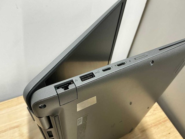 Dell latitude 5440 laptop - afbeelding 2 van  10