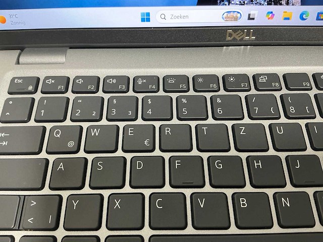 Dell latitude 5440 laptop - afbeelding 5 van  9