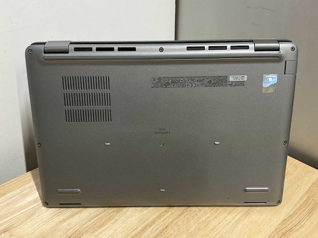 Dell latitude 5440 laptop - afbeelding 7 van  9