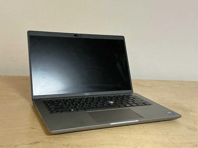 Dell latitude 5450 laptop - afbeelding 1 van  4