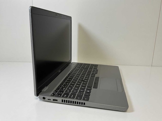 Dell latitude 5510 15.5”, core(tm) i7 10th gen, 16 gb ram, 512 gb nvme laptop - afbeelding 2 van  7