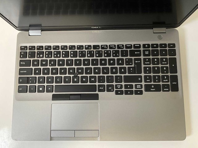 Dell latitude 5510 15.5”, core(tm) i7 10th gen, 16 gb ram, 512 gb nvme laptop - afbeelding 4 van  7