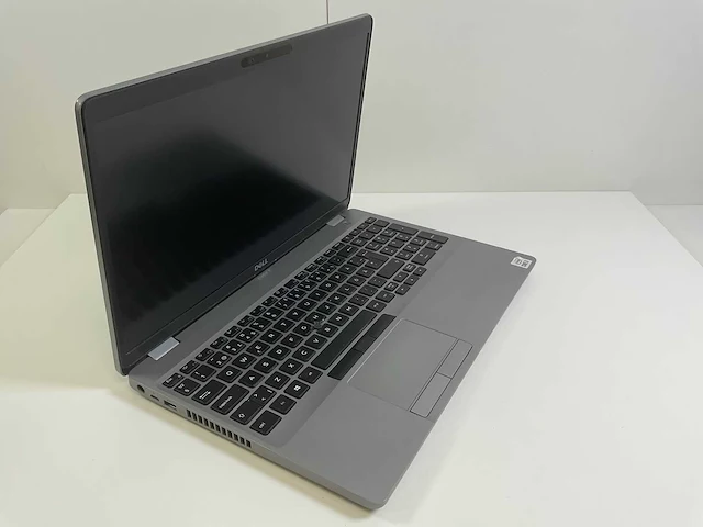 Dell latitude 5510 15.6”, core(tm) i7 10th gen, 16 gb ram, 512 gb nvme laptop - afbeelding 2 van  5