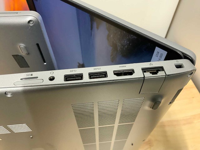 Dell latitude 5510 laptop (2x) - afbeelding 2 van  10