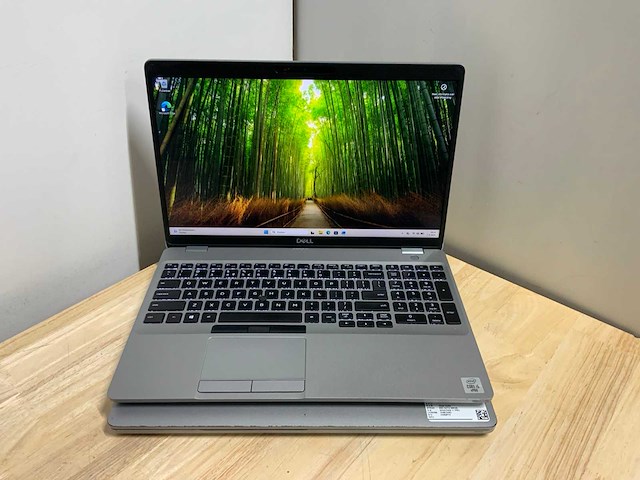 Dell latitude 5510 laptop (2x) - afbeelding 1 van  8
