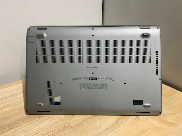 Dell latitude 5510 laptop - afbeelding 7 van  9