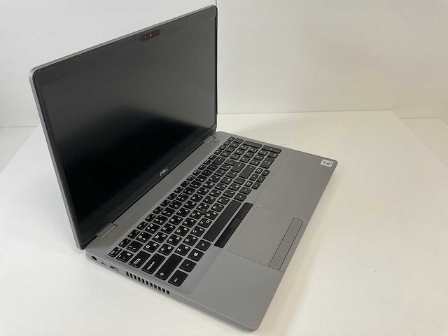 Dell latitude 5511 15.6”, core(tm) i5 10th gen, 32 gb ram, 256 gb nvme laptop - afbeelding 2 van  7