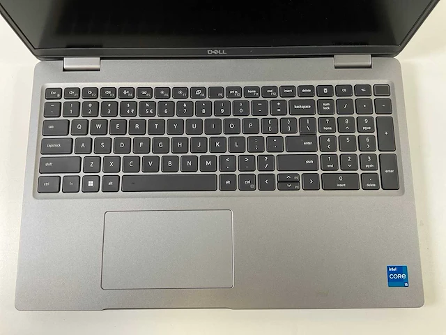 Dell latitude 5520 14”, core(tm) i5 11th gen, 16 gb ram, 256 gb nvme laptop - afbeelding 4 van  7