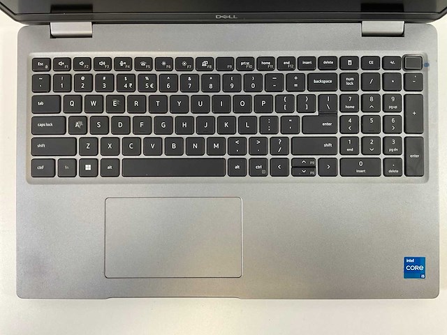 Dell latitude 5520 15”, core(tm) i5 11th gen, 8 gb ram, 256 gb nvme laptop - afbeelding 4 van  6