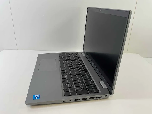 Dell latitude 5520 15.5”, core(tm) i5 11th gen, 16 gb ram, 256 gb nvme laptop - afbeelding 3 van  7