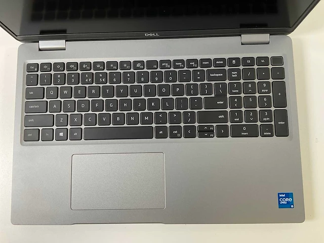 Dell latitude 5520 15.5”, core(tm) i5 11th gen, 16 gb ram, 256 gb nvme laptop - afbeelding 4 van  7