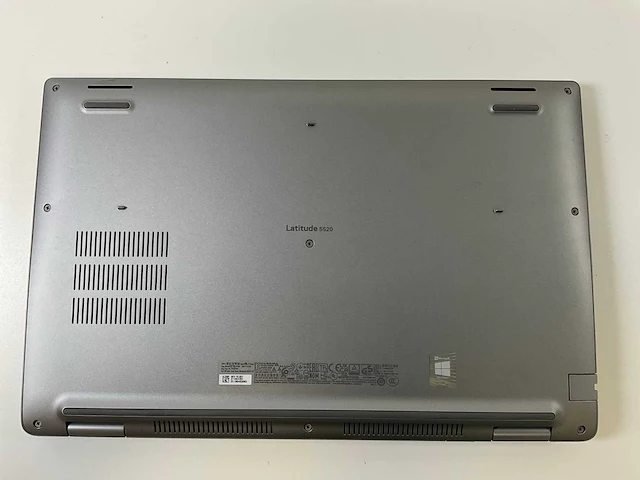 Dell latitude 5520 15.5”, core(tm) i5 11th gen, 16 gb ram, 256 gb nvme laptop - afbeelding 6 van  7