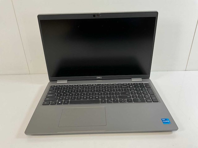 Dell latitude 5520 15.5”, core(tm) i5 11th gen, 8 gb ram, 256 gb nvme laptop - afbeelding 1 van  7
