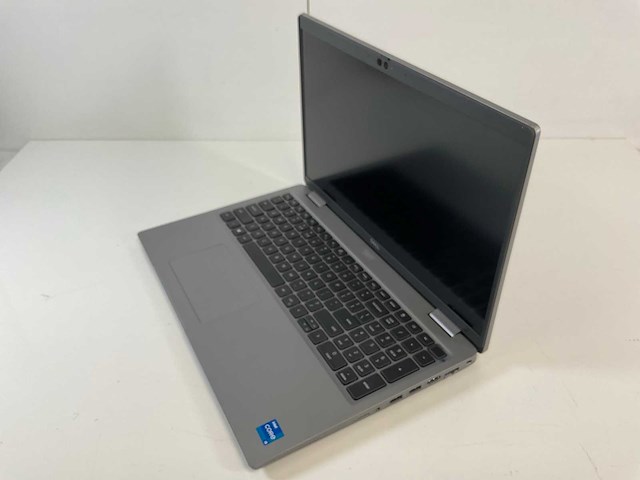 Dell latitude 5520 15.5”, core(tm) i5 11th gen, 8 gb ram, 256 gb nvme laptop - afbeelding 3 van  7