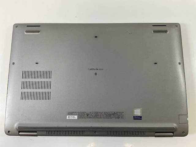 Dell latitude 5520 15.5”, core(tm) i5 11th gen, 8 gb ram, 256 gb nvme laptop - afbeelding 6 van  7