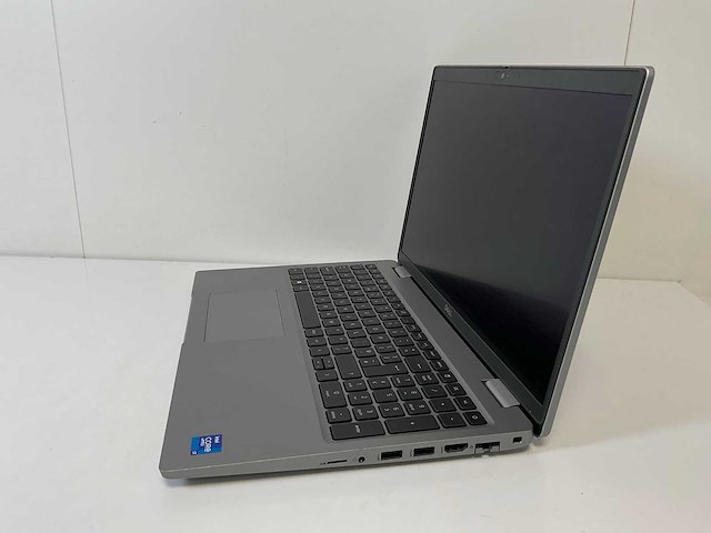 Dell latitude 5520 15.5”, core(tm) i7 11th gen, 16 gb ram, 512 gb nvme laptop - afbeelding 3 van  7