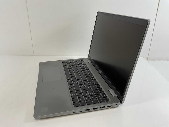 Dell latitude 5520 15,5”, core(tm) i7 11th gen, 16 gb ram, 512 gb nvme laptop - afbeelding 3 van  5