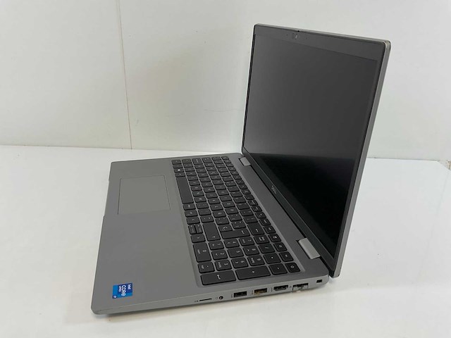 Dell latitude 5520 15,5”, core(tm) i7 11th gen, 16 gb ram, 512 nvme laptop - afbeelding 3 van  7