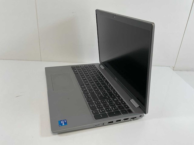 Dell latitude 5520 15,5”, core(tm) i7 11th gen, 16 gb ram, 512 nvme laptop - afbeelding 3 van  7