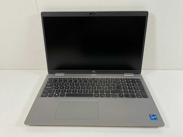 Dell latitude 5520 15,5”, core(tm) i7 11th gen, 16 gb ram, 512 nvme laptop - afbeelding 1 van  4
