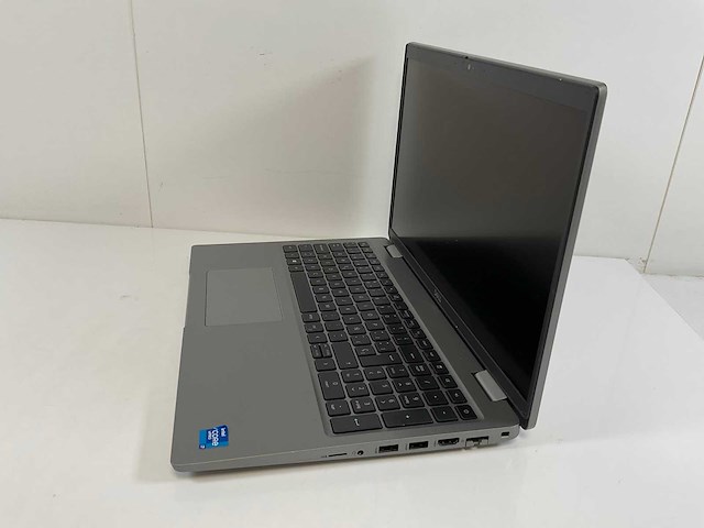 Dell latitude 5520 15,5”, core(tm) i7 11th gen, 16 gb ram, 512 nvme laptop - afbeelding 3 van  7