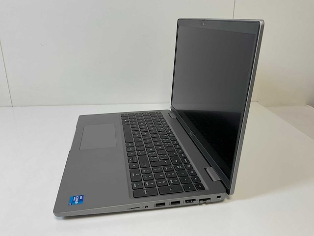 Dell latitude 5520 15.5”, core(tm) i7 11th gen, 32 gb ram, 512 gb nvme laptop - afbeelding 3 van  7