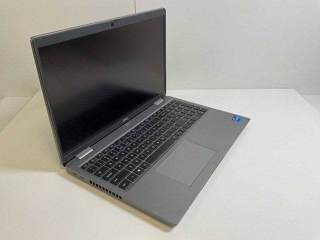 Dell latitude 5520 15.6”, core(tm) i5 11th gen, 16 gb ram, 256 gb nvme laptop - afbeelding 2 van  6