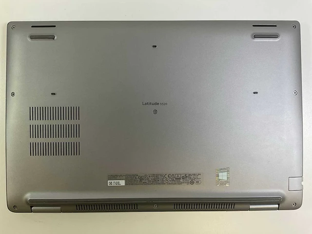 Dell latitude 5520 15.6”, core(tm) i7 11th gen, 16 gb ram, 1 tb nvme laptop - afbeelding 5 van  6