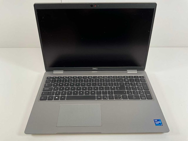 Dell latitude 5520 15,6”, core(tm) i7 11th gen, 16 gb ram, 512 gb nvme laptop - afbeelding 1 van  7
