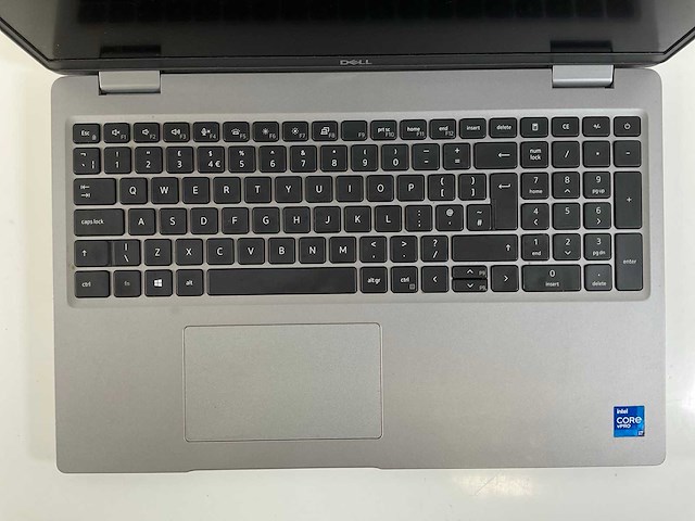 Dell latitude 5520 15,6”, core(tm) i7 11th gen, 16 gb ram, 512 gb nvme laptop - afbeelding 4 van  7