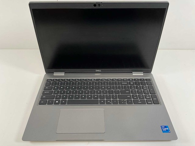 Dell latitude 5520 15,6”, core(tm) i7 11th gen, 16 gb ram, 512 gb nvme laptop - afbeelding 1 van  7