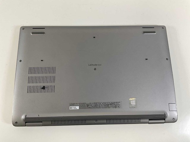 Dell latitude 5520 15,6”, core(tm) i7 11th gen, 16 gb ram, 512 gb nvme laptop - afbeelding 6 van  7
