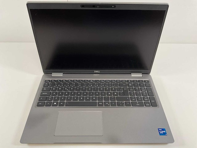 Dell latitude 5520 15,6”, core(tm) i7 11th gen, 16 gb ram, 512 gb nvme laptop - afbeelding 1 van  7