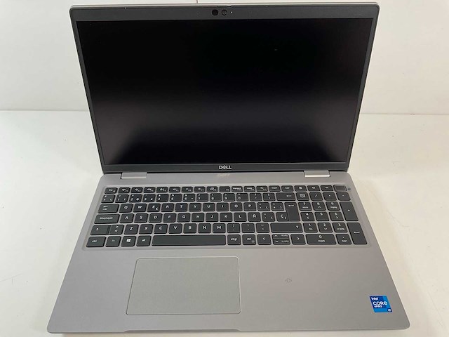 Dell latitude 5520 15.6”, core(tm) i7 11th gen, 16 gb ram, 512 gb nvme laptop - afbeelding 1 van  7