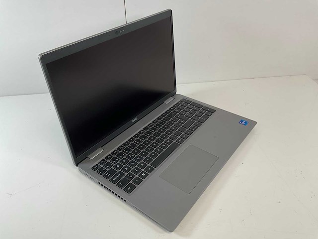 Dell latitude 5520 15.6”, core(tm) i7 11th gen, 16 gb ram, 512 gb nvme laptop - afbeelding 2 van  7