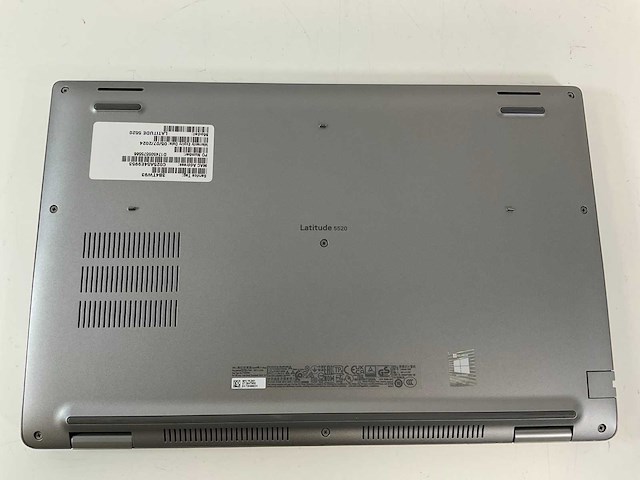 Dell latitude 5520 15.6”, core(tm) i7 11th gen, 16 gb ram, 512 gb nvme laptop - afbeelding 6 van  7