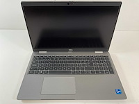 Dell latitude 5520 15.6”, core(tm) i7 11th gen, 16 gb ram, 512 gb nvme laptop - afbeelding 1 van  7