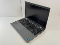 Dell latitude 5520 15.6”, core(tm) i7 11th gen, 16 gb ram, 512 gb nvme laptop - afbeelding 2 van  4