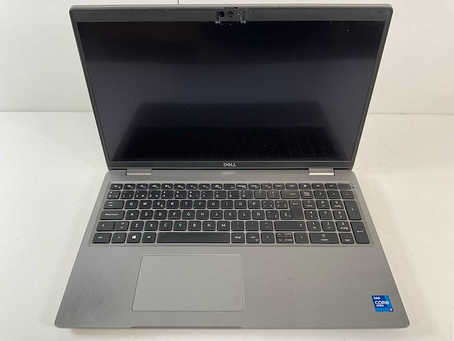 Dell latitude 5520 15.6”, core(tm) i7 11th gen, 16 gb ram, 512 gb nvme laptop - afbeelding 1 van  2