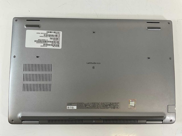Dell latitude 5520 15.6”, core(tm) i7 11th gen, 16 gb ram, 512 gb nvme laptop - afbeelding 5 van  6