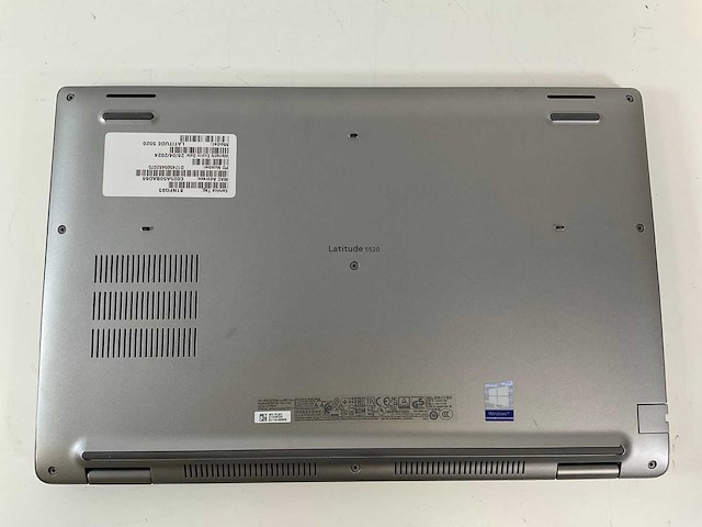 Dell latitude 5520 15.6”, core(tm) i7 11th gen, 16 gb ram, 512 gb nvme laptop - afbeelding 6 van  7